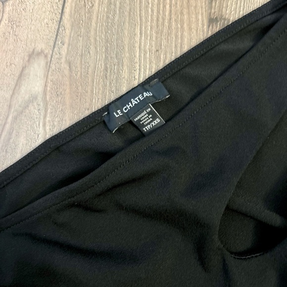 Le Chateau Knit Crepe One Shoulder Top - Picture 3 of 3